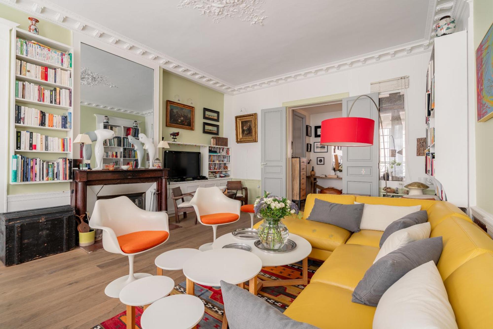 Veeve - Playful Atelier *
